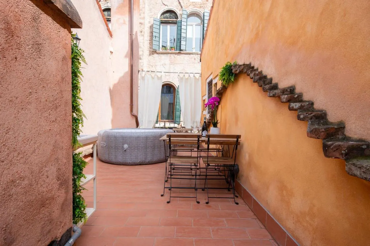 Suite Rava - San Marco With Pool Venedik İtalya