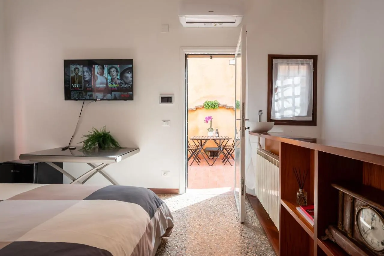 Suite Rava - San Marco With Pool Venedik Daire