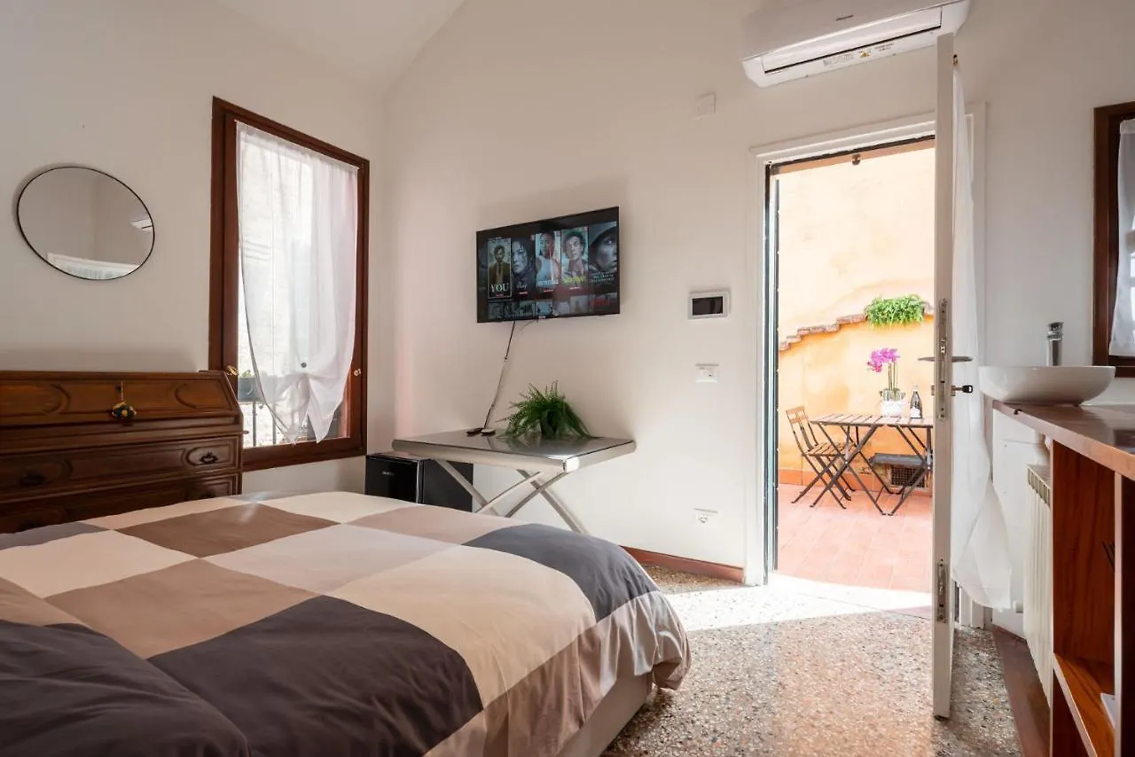 Suite Rava - San Marco With Pool Venedik Daire